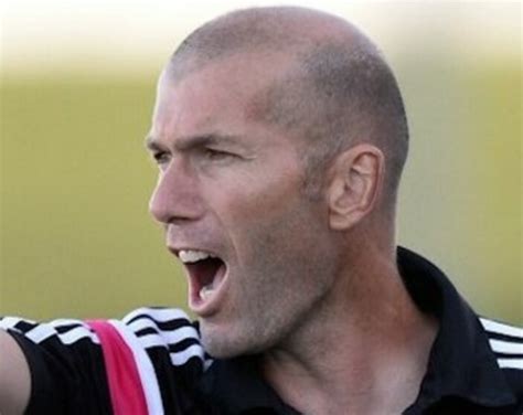 Z­i­d­a­n­e­­d­a­n­ ­G­e­r­r­a­r­d­ ­i­t­i­r­a­f­ı­